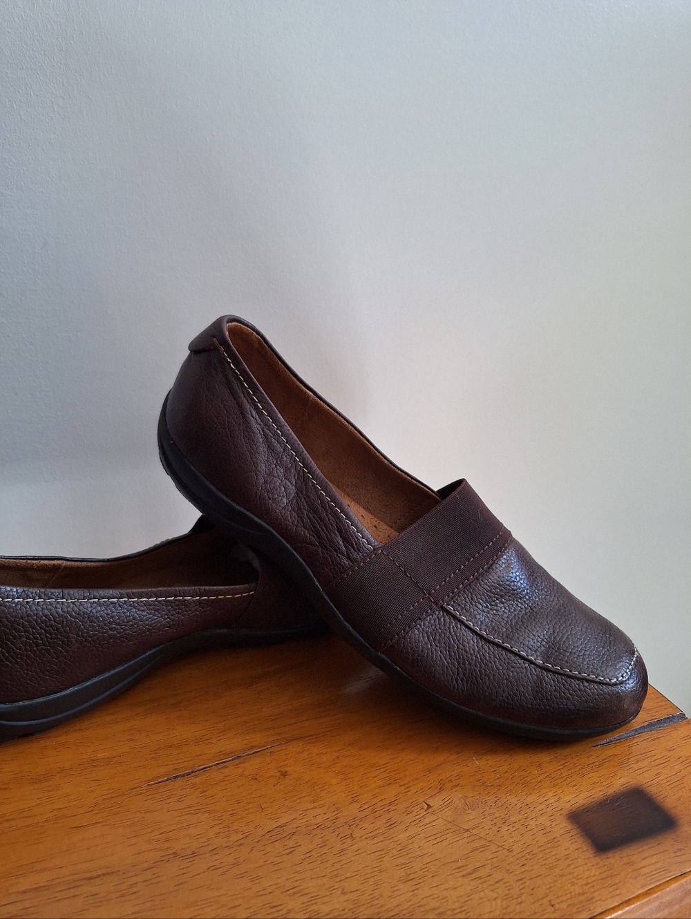 Naturalizer Brown Loafers  Women's Size 8M - Picture 9 of 10